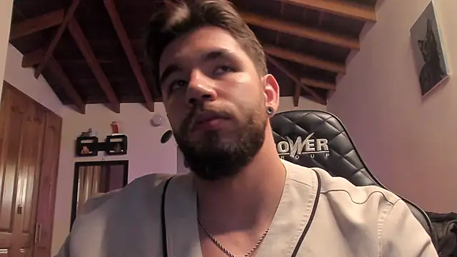 JACKSON STIFLER online show from April 22, 2026, 4:03 pm