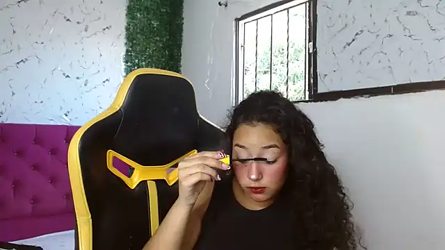 emily stars1 online show from January 14, 2026, 6:33 pm