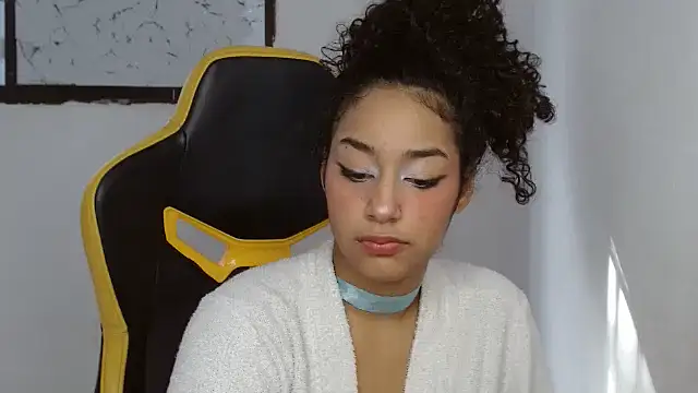 emily stars1 online show from December 13, 2025, 8:04 pm