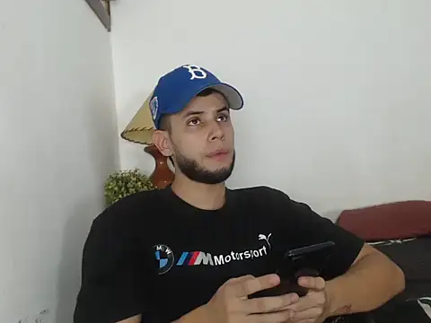 Snapshot of Maxcole_07 chatting on November 23, 2025, 7:24 pm Maxcole 07 online show from November 23, 2025, 7:24 pm