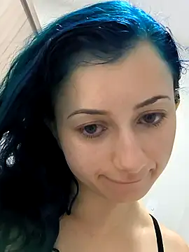 Snapshot of Meiii27 chatting on December 5, 2025, 4:11 am Meiii27 online show from December 5, 2025, 4:11 am