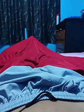 Scorpion05  online show from February 18, 2026, 4:43 am