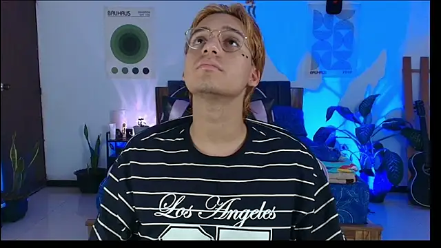 Snapshot of Habel__moretti chatting on February 9, 2026, 6:39 pm Habel moretti online show from February 9, 2026, 6:39 pm