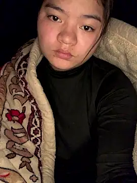 Snapshot of kimyonon chatting on January 8, 2026, 9:21 pm kimyonon online show from January 8, 2026, 9:21 pm