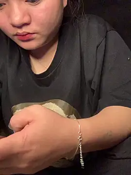 Snapshot of kimyonon chatting on March 16, 2026, 1:04 pm kimyonon online show from March 16, 2026, 1:04 pm