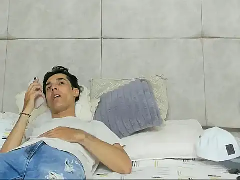 Snapshot of jupiter_333 chatting on November 13, 2025, 7:51 pm jupiter 333 online show from November 13, 2025, 7:51 pm