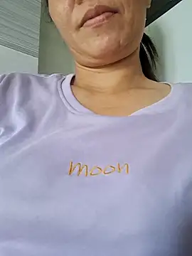 mymywet23 online show from October 22, 2025, 6:24 am