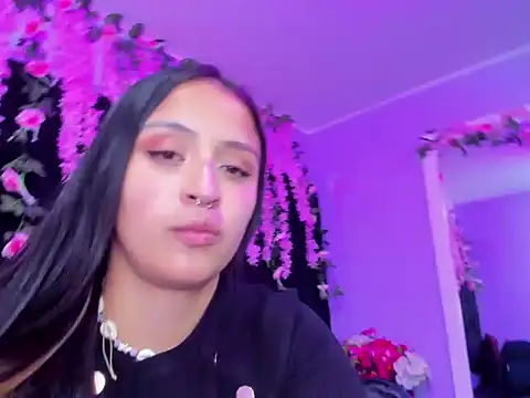 Gabyy Cooper  online show from May 21, 2026, 2:53 am