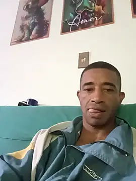 Snapshot of juniordotado87 chatting on June 18, 2026, 7:41 pm juniordotado87 online show from June 18, 2026, 7:41 pm