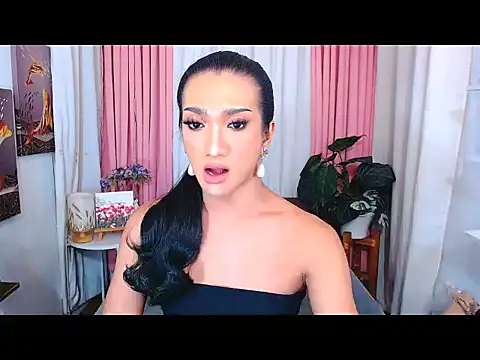 DianaFierce online show from November 24, 2025, 6:19 pm