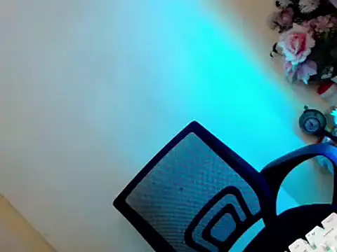 sassysiren28 online show from February 5, 2026, 2:57 pm