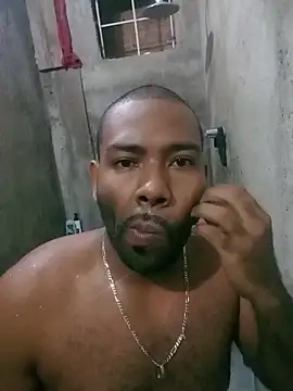 Snapshot of Chocolatecali chatting on November 2, 2025, 3:22 am Chocolatecali online show from November 2, 2025, 3:22 am