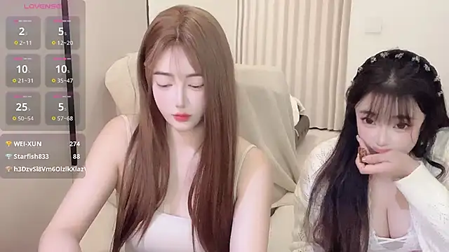 Snapshot of Follyise chatting on November 27, 2025, 2:17 pm Follyise online show from November 27, 2025, 2:17 pm