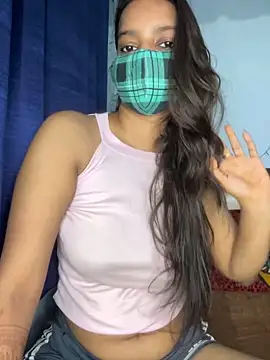 Snapshot of Cute_Marina chatting on October 31, 2025, 7:16 am Cute Marina online show from October 31, 2025, 7:16 am