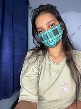 Snapshot of Cute_Marina chatting on November 16, 2025, 7:13 am Cute Marina online show from November 16, 2025, 7:13 am