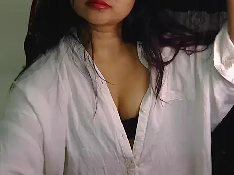crazy witch online show from October 23, 2025, 6:06 pm