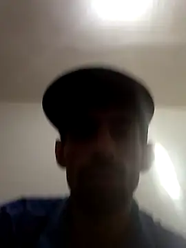 elperri2025 online show from October 28, 2025, 6:23 am