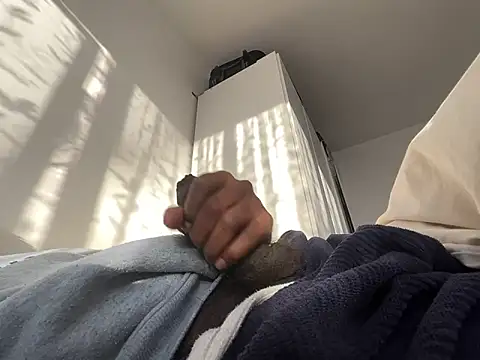 blacksamii2 online show from November 21, 2025, 9:08 am