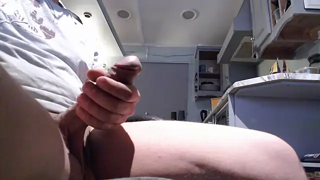 Snapshot of randomanuk chatting on January 12, 2026, 2:51 am randomanuk online show from January 12, 2026, 2:51 am