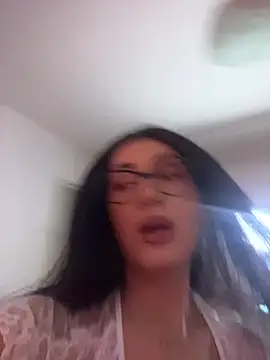 Snapshot of claraseloura chatting on November 24, 2025, 7:25 pm claraseloura online show from November 24, 2025, 7:25 pm