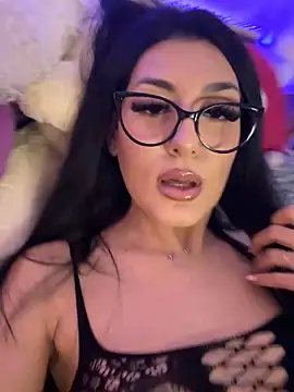 Snapshot of claraseloura chatting on November 29, 2025, 8:31 pm claraseloura online show from November 29, 2025, 8:31 pm