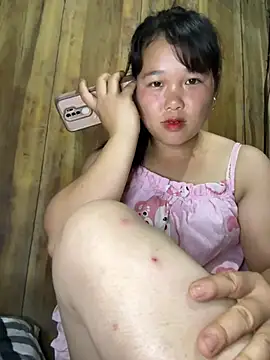 love pusy09 online show from April 4, 2026, 2:51 am