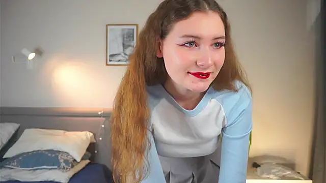 Snapshot of MegganKinson chatting on November 3, 2025, 5:12 am MegganKinson online show from November 3, 2025, 5:12 am