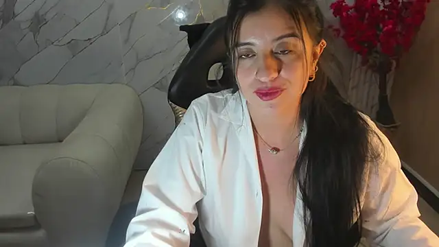 Snapshot of andrea_tasty_tf chatting on November 16, 2025, 12:48 am andrea tasty tf online show from November 16, 2025, 12:48 am