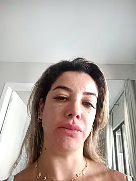 DESIRIE0609 online show from December 15, 2025, 4:35 pm