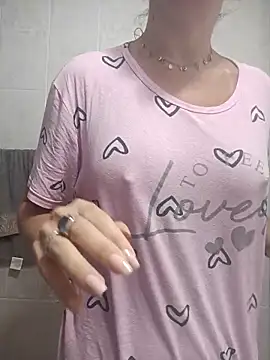 DESIRIE0609 online show from October 28, 2025, 12:26 pm