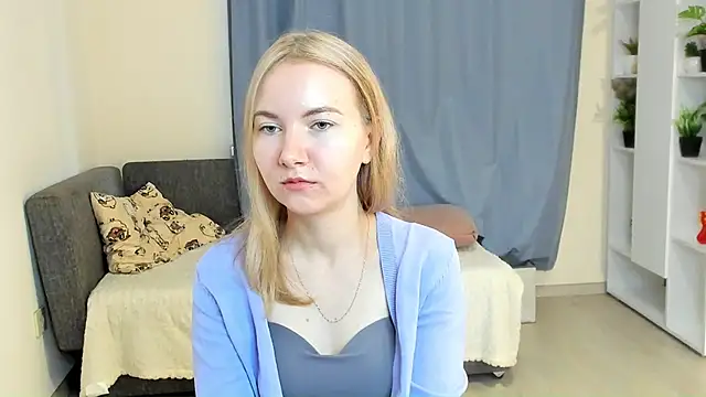 Snapshot of CathyHeximer chatting on November 8, 2025, 7:34 am CathyHeximer online show from November 8, 2025, 7:34 am