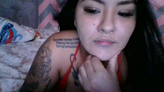 Jennifersbodyy online show from November 19, 2025, 5:57 pm