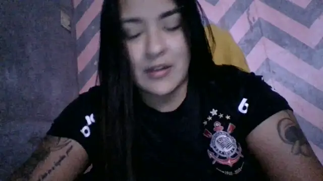 Jennifersbodyy online show from December 18, 2025, 4:17 am