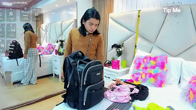 Snapshot of SweetKata_ chatting on December 14, 2025, 11:49 am SweetKata online show from December 14, 2025, 11:49 am