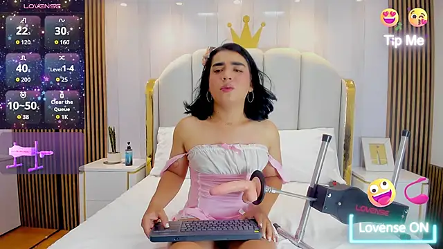 Snapshot of SweetKata_ chatting on November 7, 2025, 7:40 pm SweetKata online show from November 7, 2025, 7:40 pm