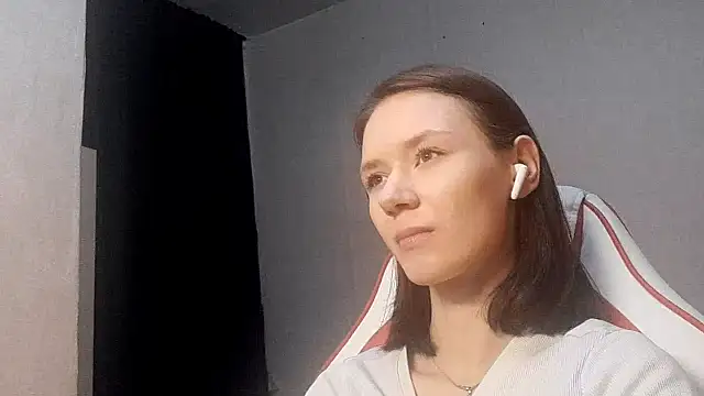 KarrenPurse online show from October 23, 2025, 4:16 pm