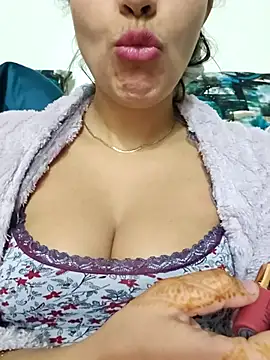 Sexy-girl online show from February 8, 2026, 1:53 pm