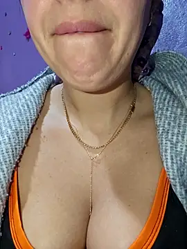 Sexy-girl online show from April 15, 2026, 12:21 pm