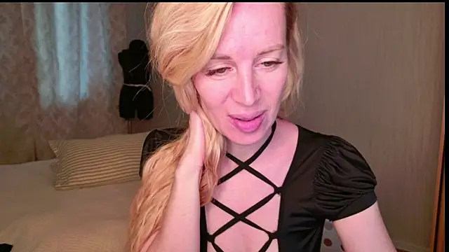 Kess-Edison online show from November 7, 2025, 1:59 pm