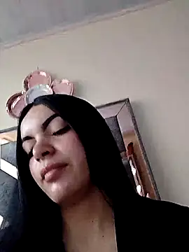 Snapshot of Nuvi_jonhs chatting on November 6, 2025, 10:03 pm Nuvi jonhs online show from November 6, 2025, 10:03 pm