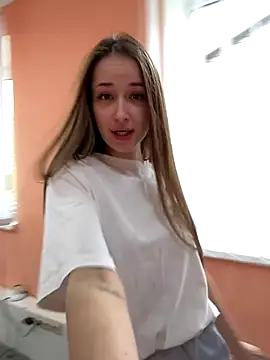 Snapshot of Angel_hotyy chatting on October 25, 2025, 10:14 am Angel hotyy online show from October 25, 2025, 10:14 am