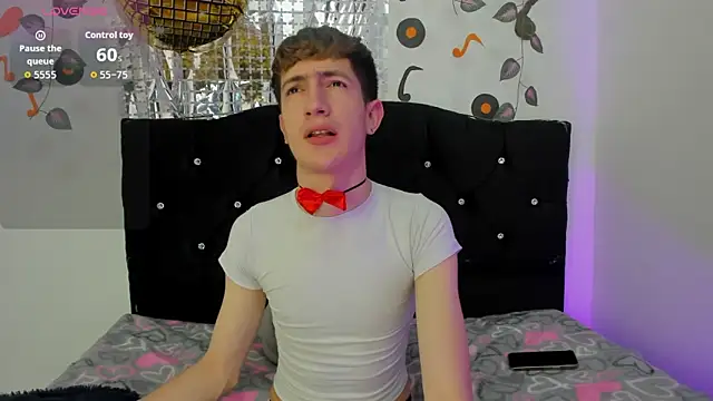 Erick Taylor3 online show from October 27, 2025, 5:36 pm