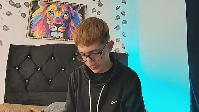 Erick Taylor3 online show from December 1, 2025, 5:58 pm