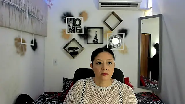 tatis sofia online show from November 20, 2025, 1:01 pm