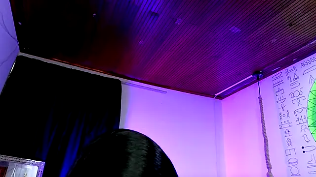 melissa  dolce online show from November 17, 2025, 8:46 pm