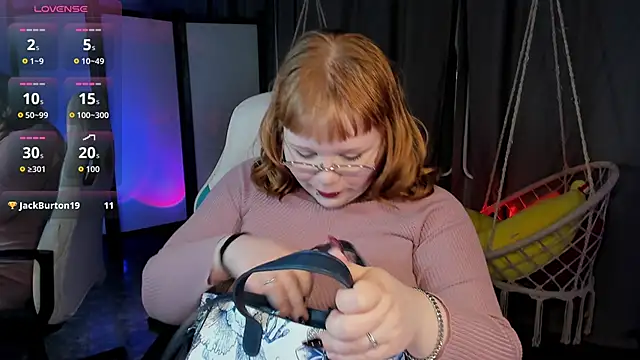 LottieReed online show from November 29, 2025, 4:51 pm