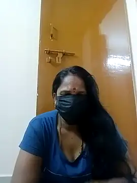 Snapshot of tamilammu1431 chatting on November 6, 2025, 2:21 pm tamilammu1431 online show from November 6, 2025, 2:21 pm