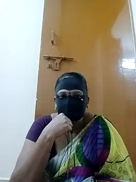 Snapshot of tamilammu1431 chatting on December 4, 2025, 1:15 am tamilammu1431 online show from December 4, 2025, 1:15 am