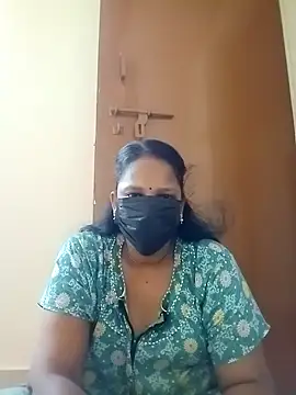 Snapshot of tamilammu1431 chatting on November 8, 2025, 2:26 am tamilammu1431 online show from November 8, 2025, 2:26 am