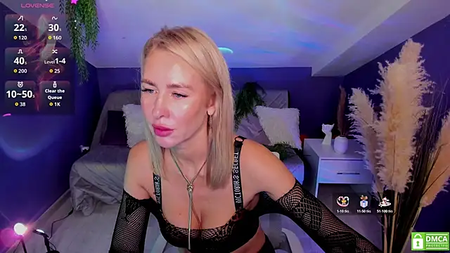 MadamMilly  online show from November 8, 2025, 6:39 am